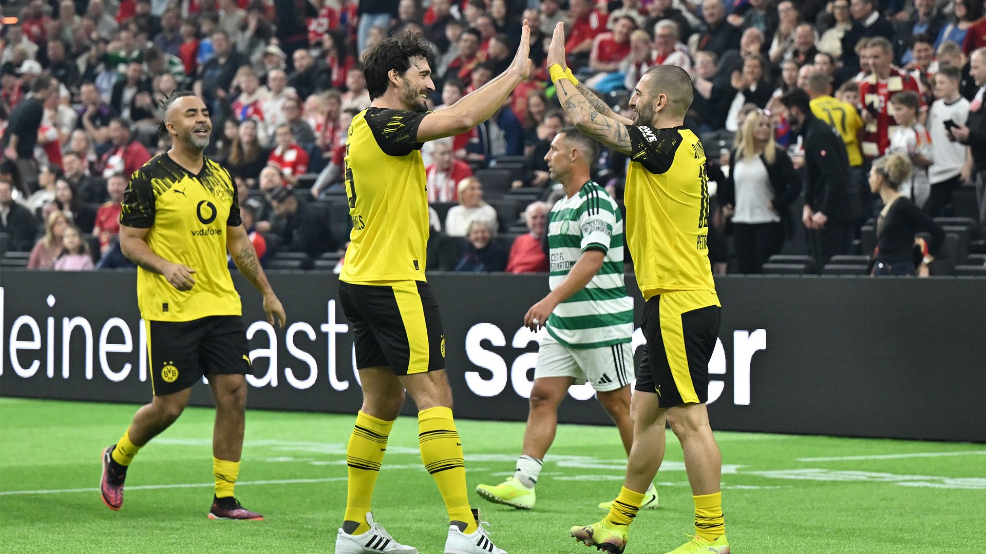 How to watch today's Borussia Dortmund vs Bayern Munich Bundesliga game ...
